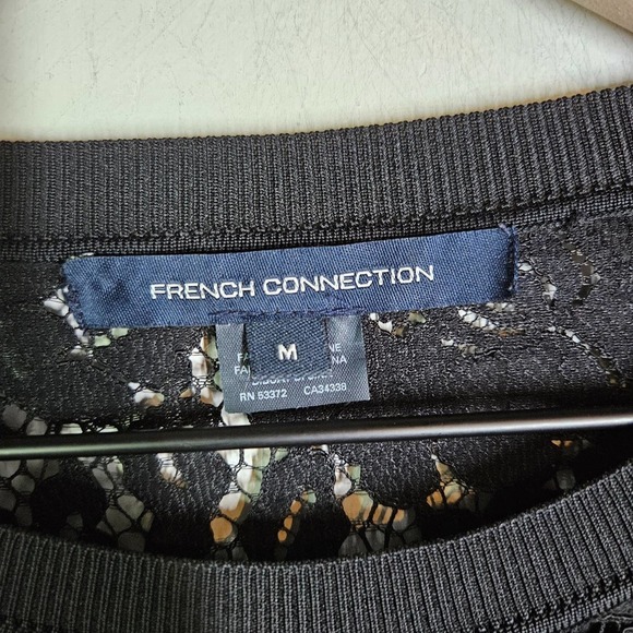 French Connection Lace & Silky Pullover Blouse M Black - Picture 5 of 10